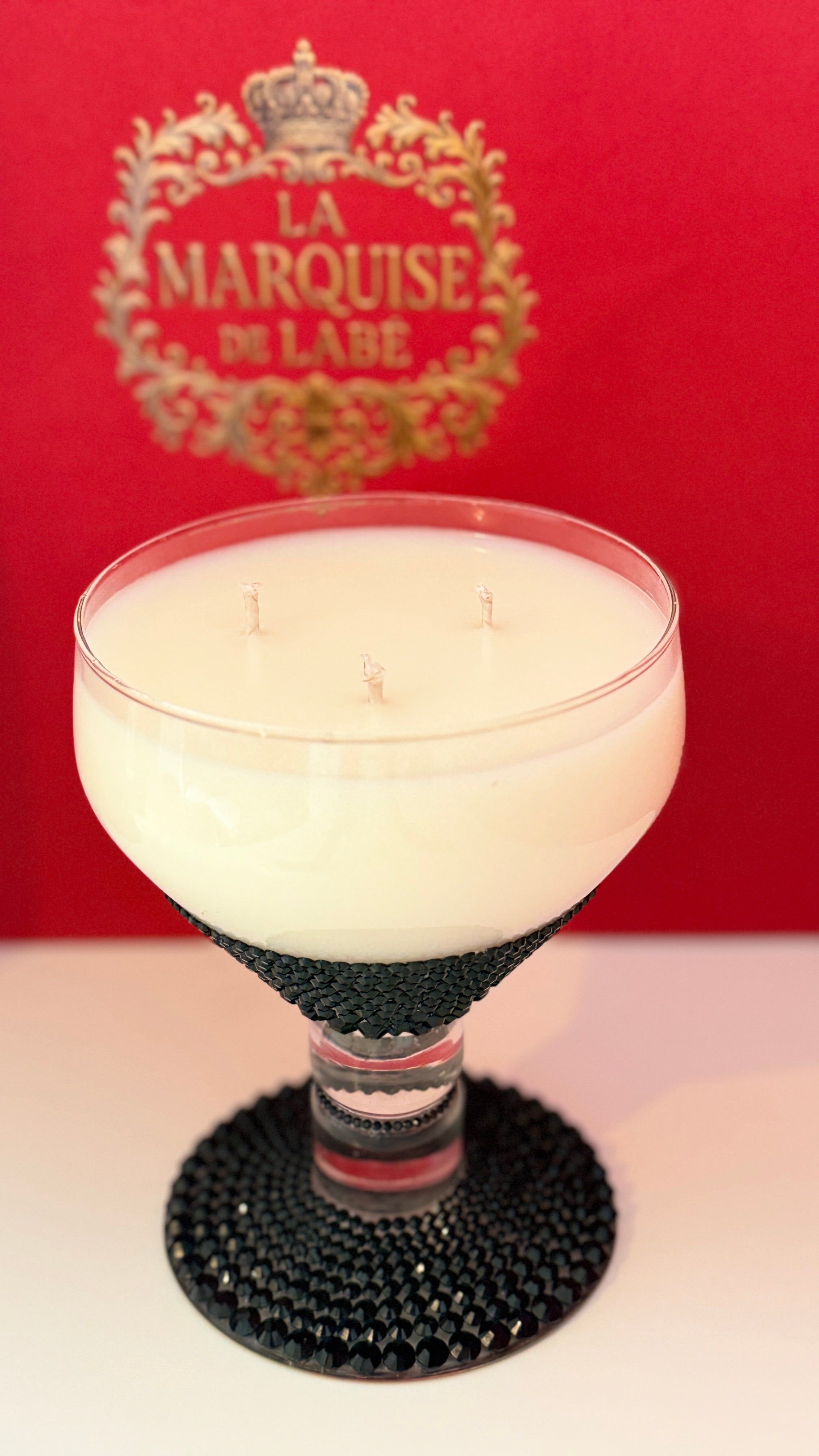 Luxury scented candle – Désir de Marquise