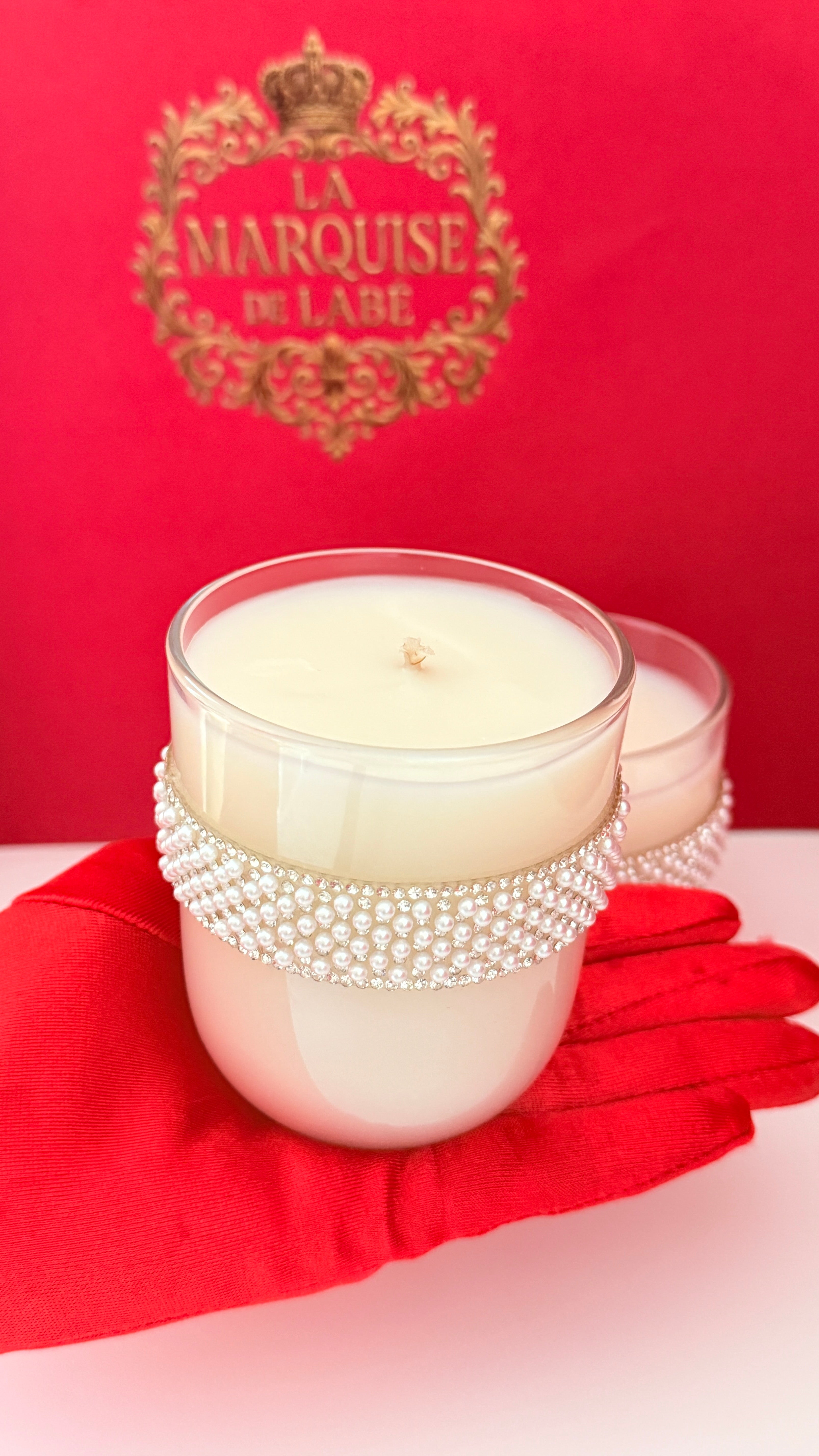 Luxury Scented Candle – Blanche
